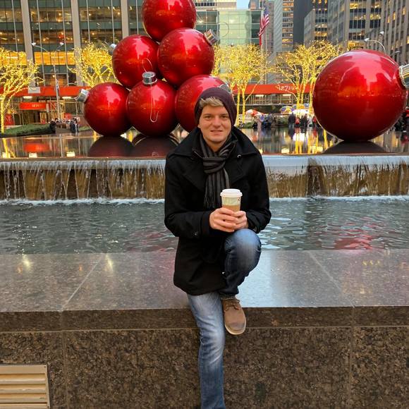 Meet your Posher, Aaron - Picture 1 of 1